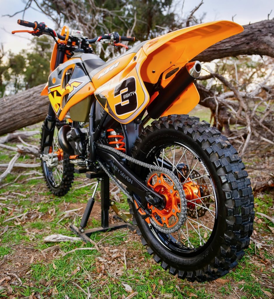 KTM 300